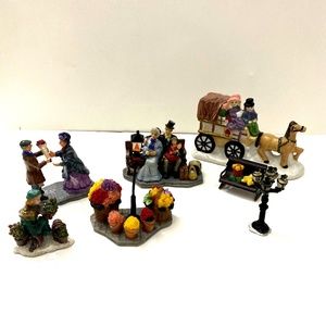 1 Set of 7 pcs Figurines Activity with Flowers in Flower Market